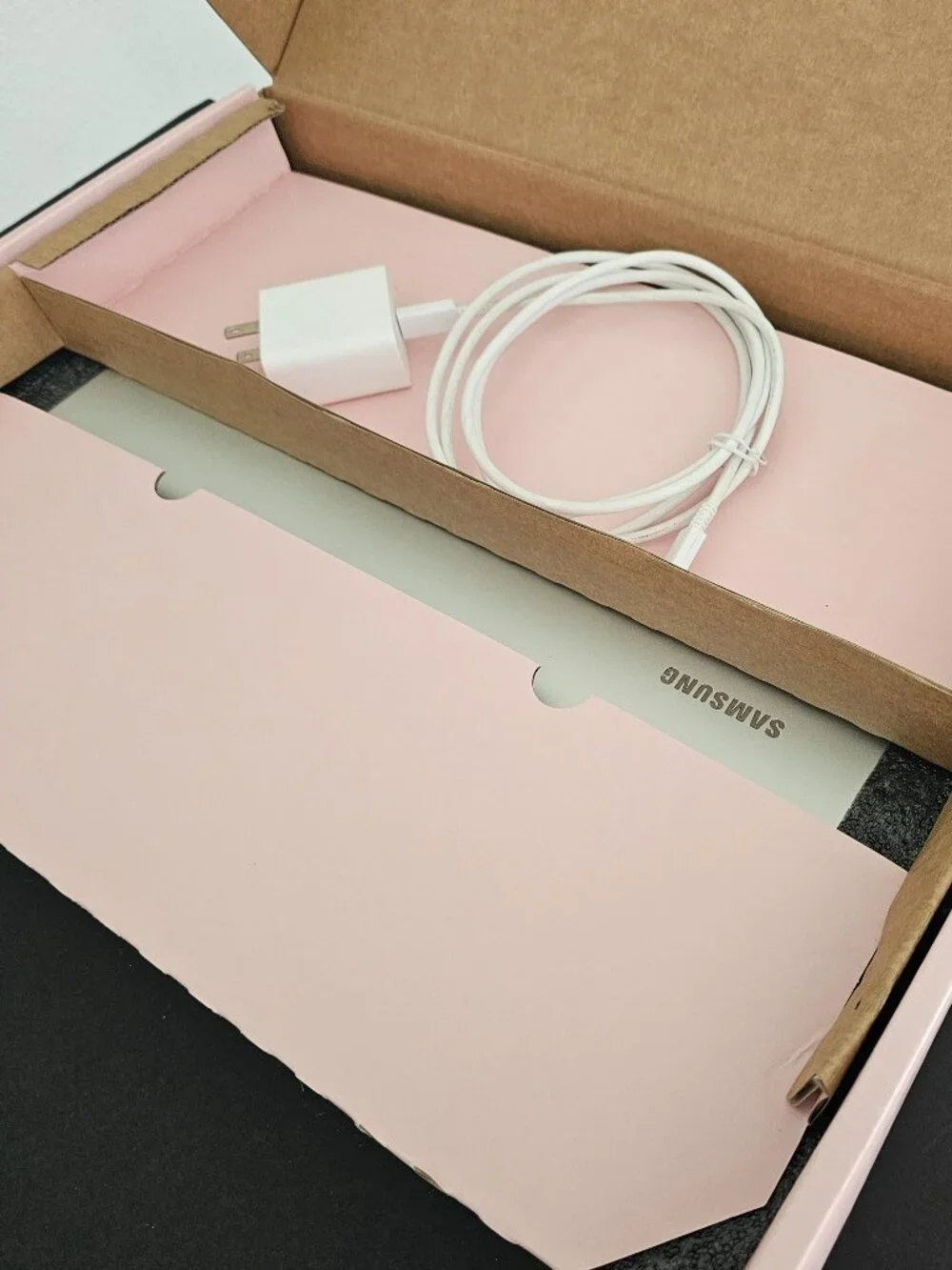 SAMSUNG Galaxy Book 15.6